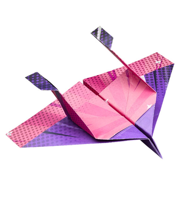 Papierflieger basteln Motiv in lila und pink