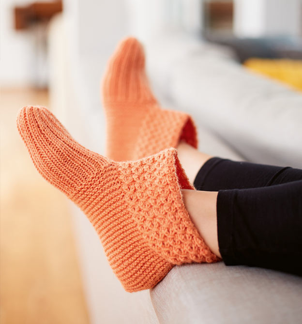 Anleitung kuschelige Socken stricken in orange