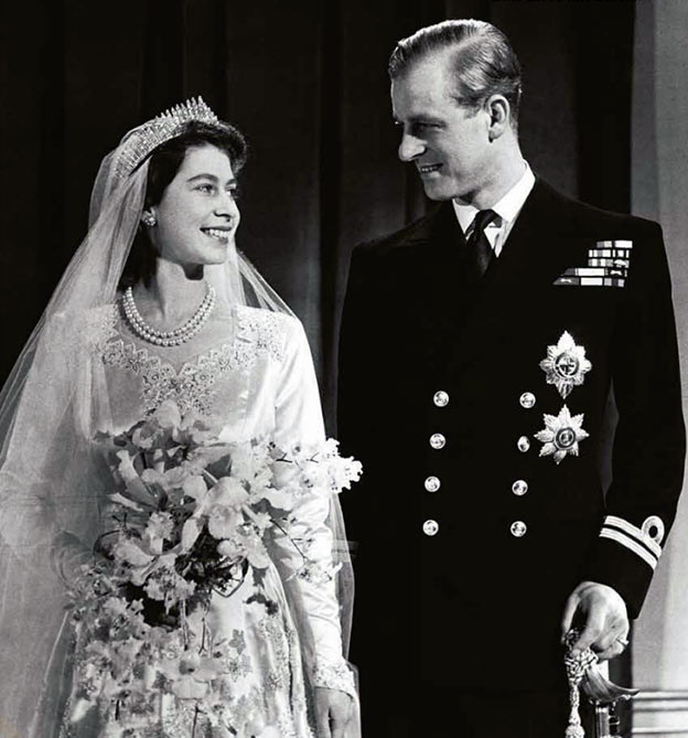 Realität hinter The Crown: Hochzeitsbild Elisabeth und Phillip