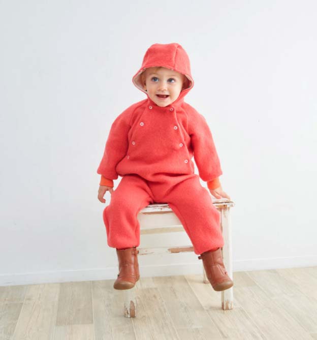 Nähen mit Jersey Klimperleicht - Outdoor-Anzug mit Kapuze für Kinder nähen - Schnittmuster von Klimperklein