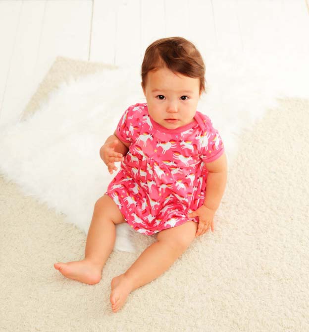 Nähen mit Jersey Klimperleicht - Kleid & Shirt für Baby nähen - Schnittmuster von Pauline Dohmen